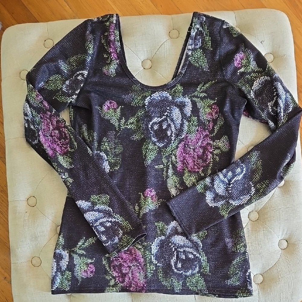 Lululemon Floral Long Sleeve Top